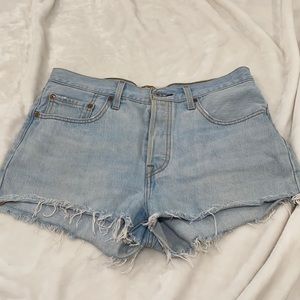 Levi’s shorts